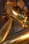 Bangkok Wat Pho, the Reclining Buddha, a 45 metres long gilded statue. 